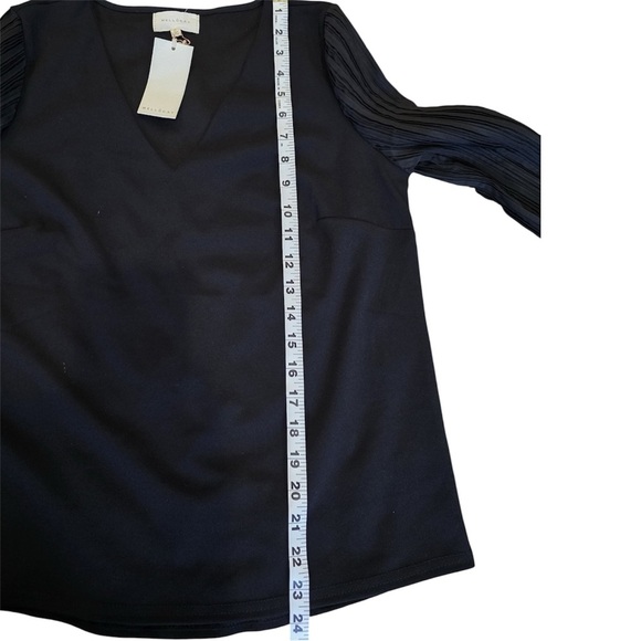 NWT MELLODAY Black V-Neck Blouse Size Small - Picture 5 of 8
